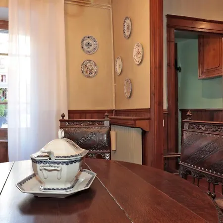 Chalet Casa Passeg Dera Libertat 8 *